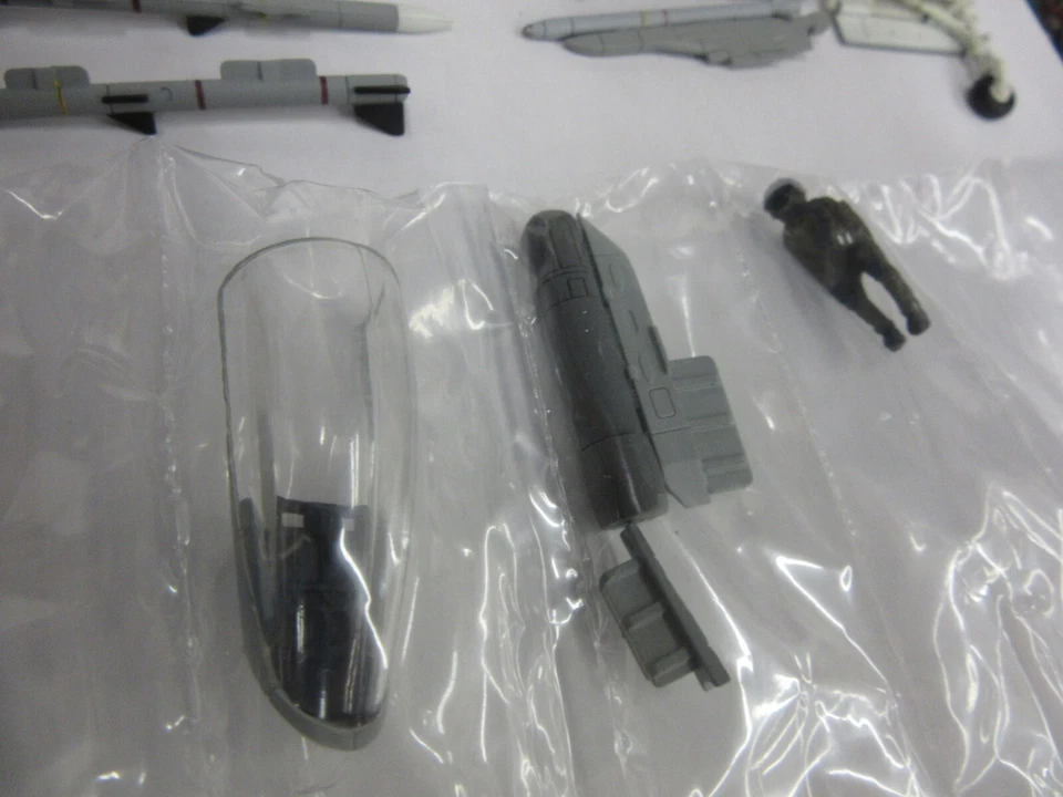 Hobby Master Eurofighter Typhoon HA6601 diecast airplane ZJ927 Air Power 1:72 - Image 3 of 4