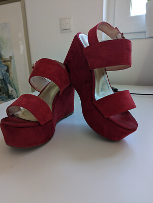 Docksteps auffällige Wedges knallrot Gr. 38