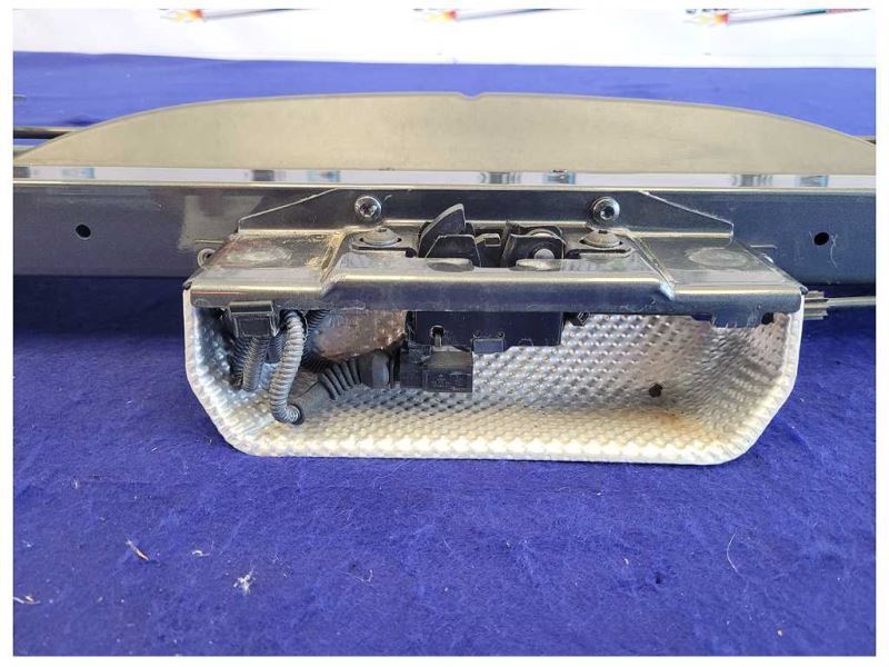 2011-2015 Audi R8 V10 Coupe Trunk Latch Kit Rear Back Cover 2136
