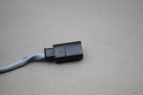 MERCEDES-BENZ C W205 Lambda Oxygen Sensor OEM A0075421618  - Picture 3 of 10