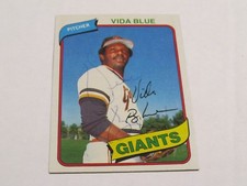 Vida Blue AUTOGRAPHED Baseball Card JSA Auction Certified 1980 topps