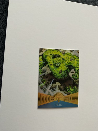 2013 Marvel Fleer Retro Metal Blaster BASE Hulk Card 11