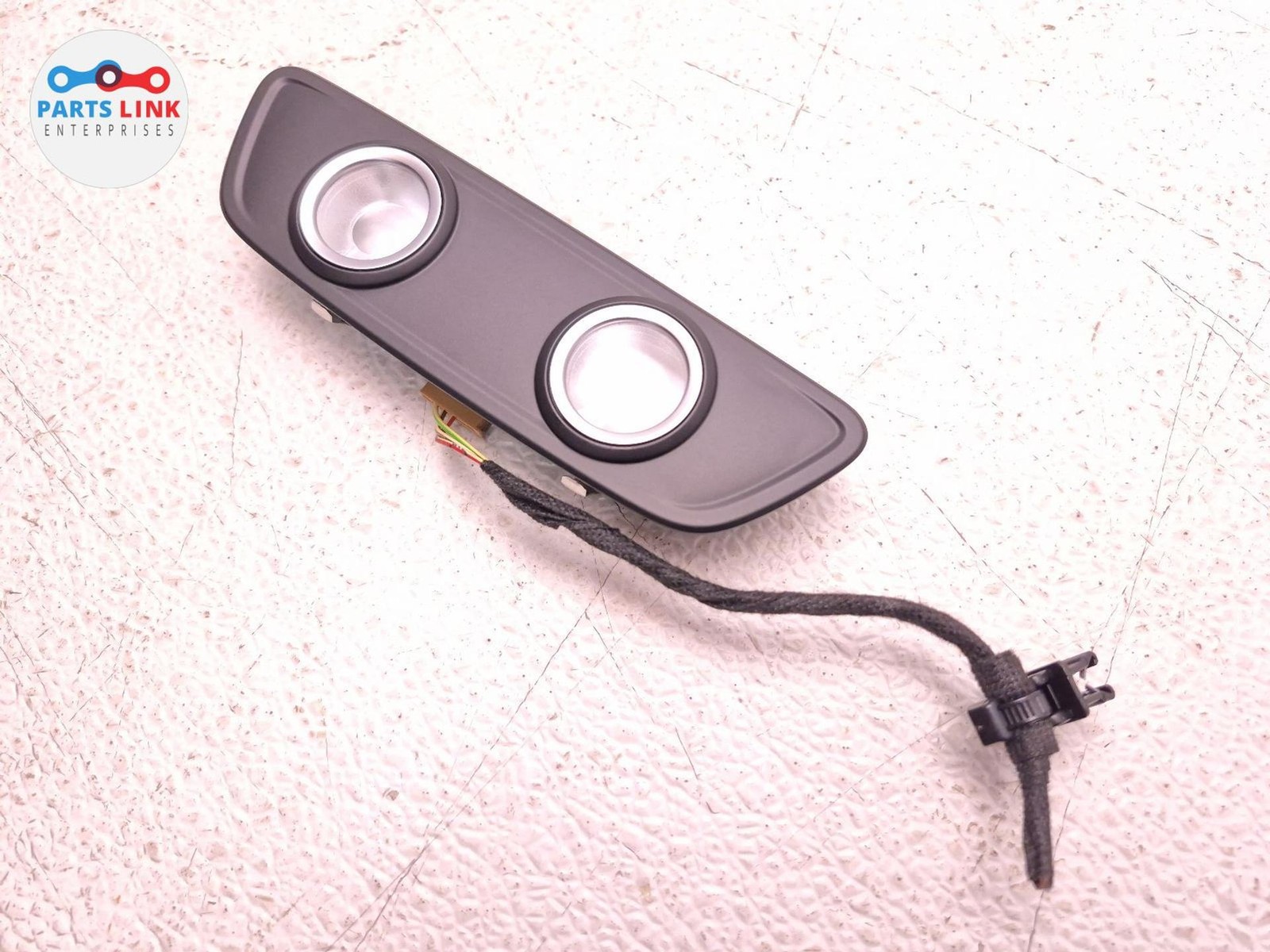 2016-20 BENTLEY BENTAYGA REAR ROOF READING LIGHT LAMP DOME PLUG EBONY SET 636
