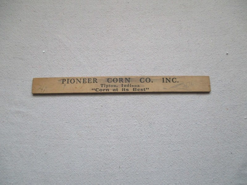 Vintage Wood Advertising Wooden Ruler Pioneer corn co 12" Tipton Indiana