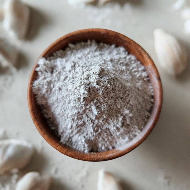 Moins de taches et de boutons avec la solution naturelle Al Wadaa poudre de cauris marine