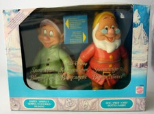 VINTAGE 1992 SNOW WHITE & 7 DWARFS DOPPEY & DOC FIGURE DISNEY MATTEL NEW !