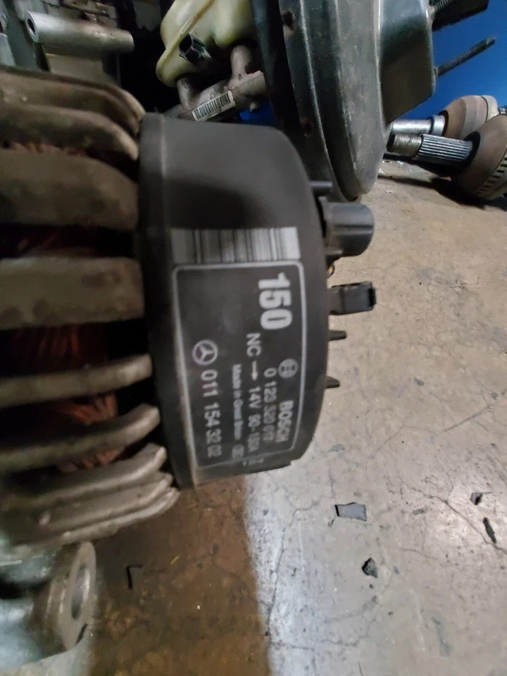 MERCEDES-BENZ W220 S430 S500 1999-2000-2002 MOTOR ALTERNADOR GENERADOR Foto 4 de 4