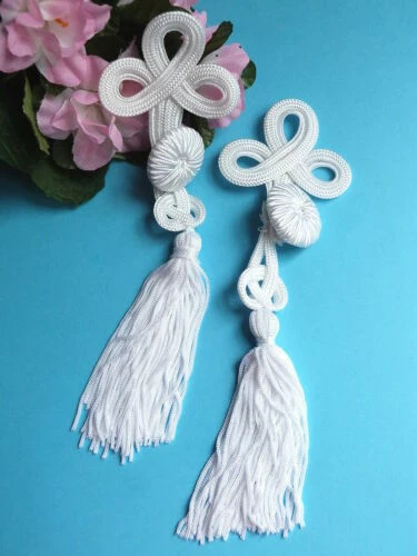 Textiles anciens du XXe siècle blancs