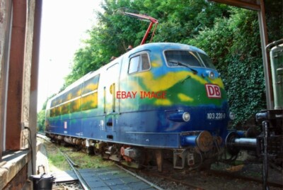 FOTO DEUTSCHE BAHN - DB KLASSE 1031 NR 103 220 (EX-E03 220) IM EXPERIMENTA