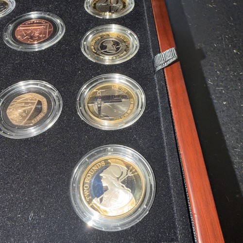 ROYAL MINT 2017 PREMIUM PROOF UNITED KINGDOM 13 COIN SET WOODEN BOX COA - Bild 7 von 23