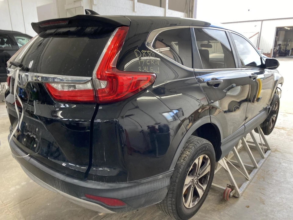 Used Body Control Module fits: 2017 Honda Cr-v Body Control BCM body control LH - Image 3 of 4