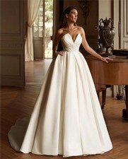 Back Bow Gliter Wedding Dresses Zip-Up Bridal Gowns V-Neck Court Train Gown 2026