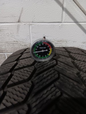 1x P275/55R20 Michelin X-Ice Snow SUV 10/32 113 T Used Tire 2755520