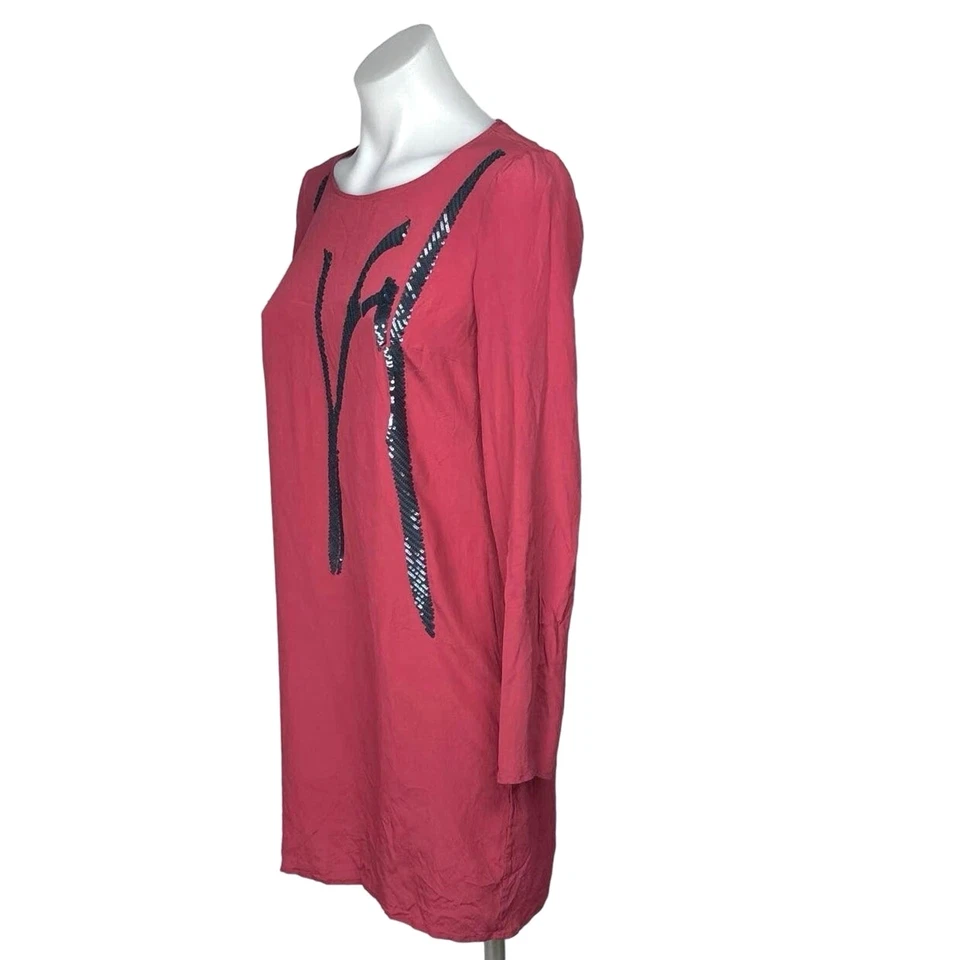 Mini vestido bordado vintage Patrizia Pepe rosa lantejoulas de seda enfeitado tamanho P - Imagem 2 de 4