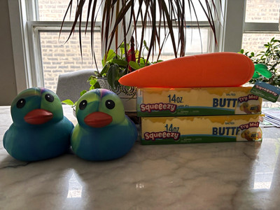 Squeezy Squishy Squeeze JUMBO Toys Lot - Sunny Days! 2 Butters, Ducks, 1 Carrot