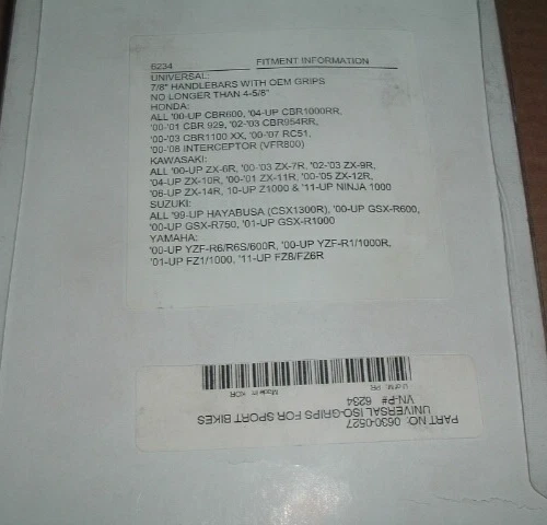 Empuñaduras ISO Kuryakyn P/N 6234 OEM para manillar de control bicicletas deportivas empuñaduras Honda Foto 2 de 2
