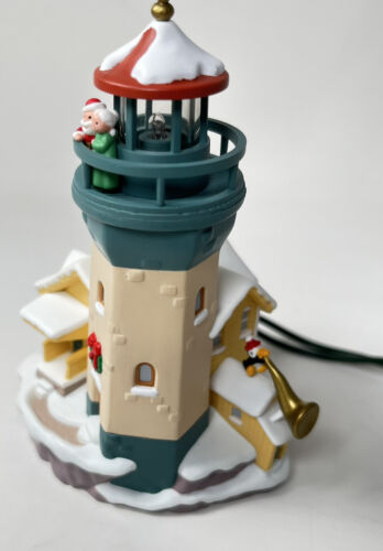 Lighthouse Greetings Hallmark Ornament - Photo 1 sur 12