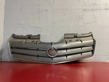 Cadillac SRX 2004 Front grill 25763160 DVD5160