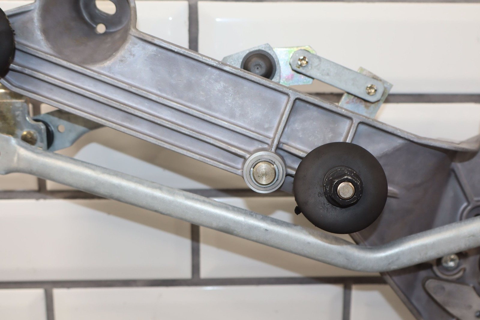 Maybach 57 2007 Wiper linkages Set