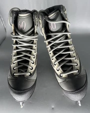 CCM Womens size 6 gray & pink leather skates