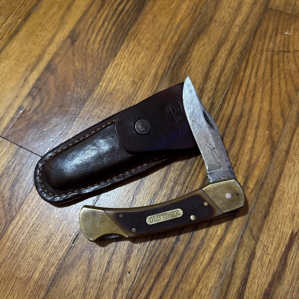 Schrade Old Timer 7OT Oso Cavernal Marrón Corte en Sierra Delrin Bloqueo con Funda de Cuero Foto 2 de 4