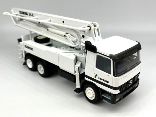 CONRAD Modelle I SCHWING KVM 34 X Betonpumpe auf Mercedes Benz Actros (1:50) - Bild 7 von 9