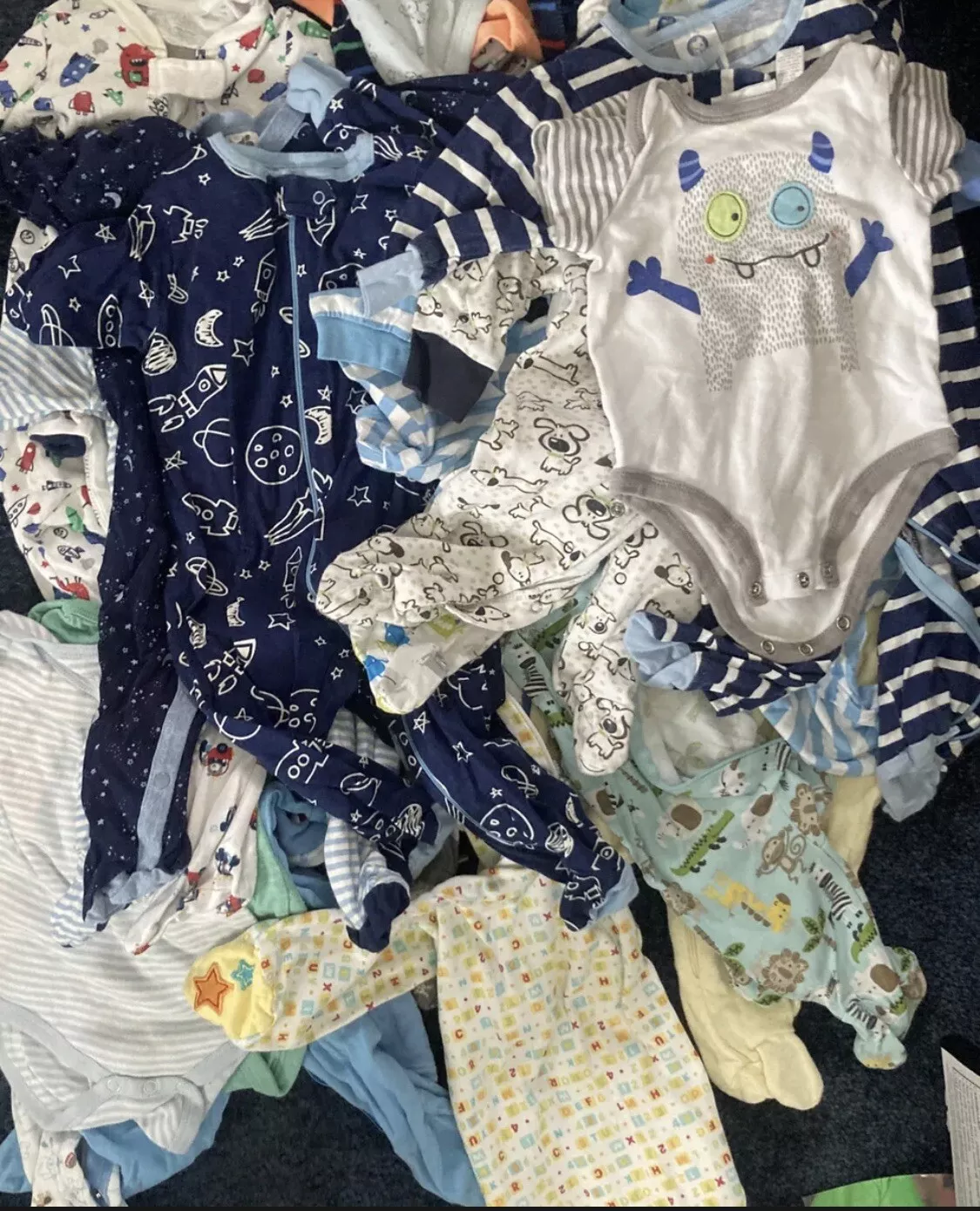  huge mixed lot assorted sizes baby clothes 