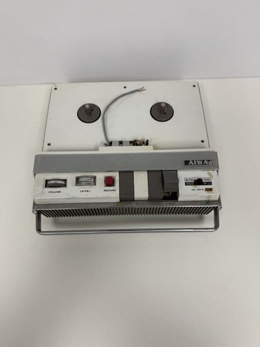 Registratore a nastro transistor Aiwa TP-704S vintage 1964 ricambi/riparazione non testati