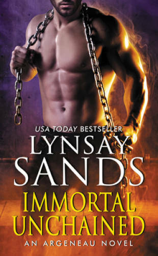 Immortal Unchained Argeneau Vampire Novel Mass Market Paperback in Very Good Condition  