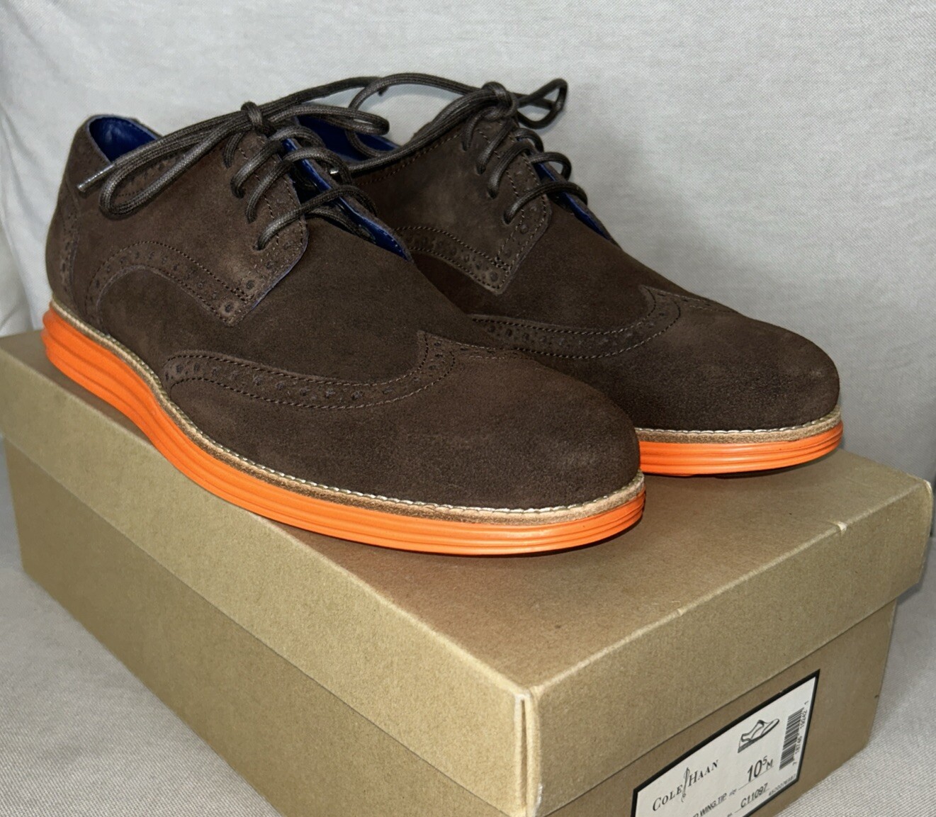 SAOLA Scarpe casual derby Cole Haan Lunargrand da uomo taglia 10 5 M marrone scamosciato suola rossa