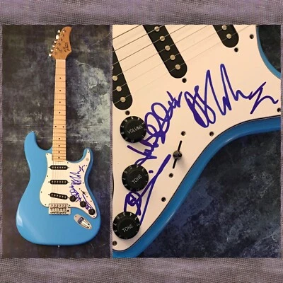 GFA Luke Spiller, Gethin & Adam THE STRUTS Band Signed Electric Guitar COA - Image 1 of 4