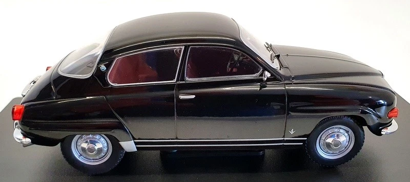 Whitebox 1/24 Scale Model Car WB124051 - 1970 Saab 96 V4 - Black - Image 4 of 4
