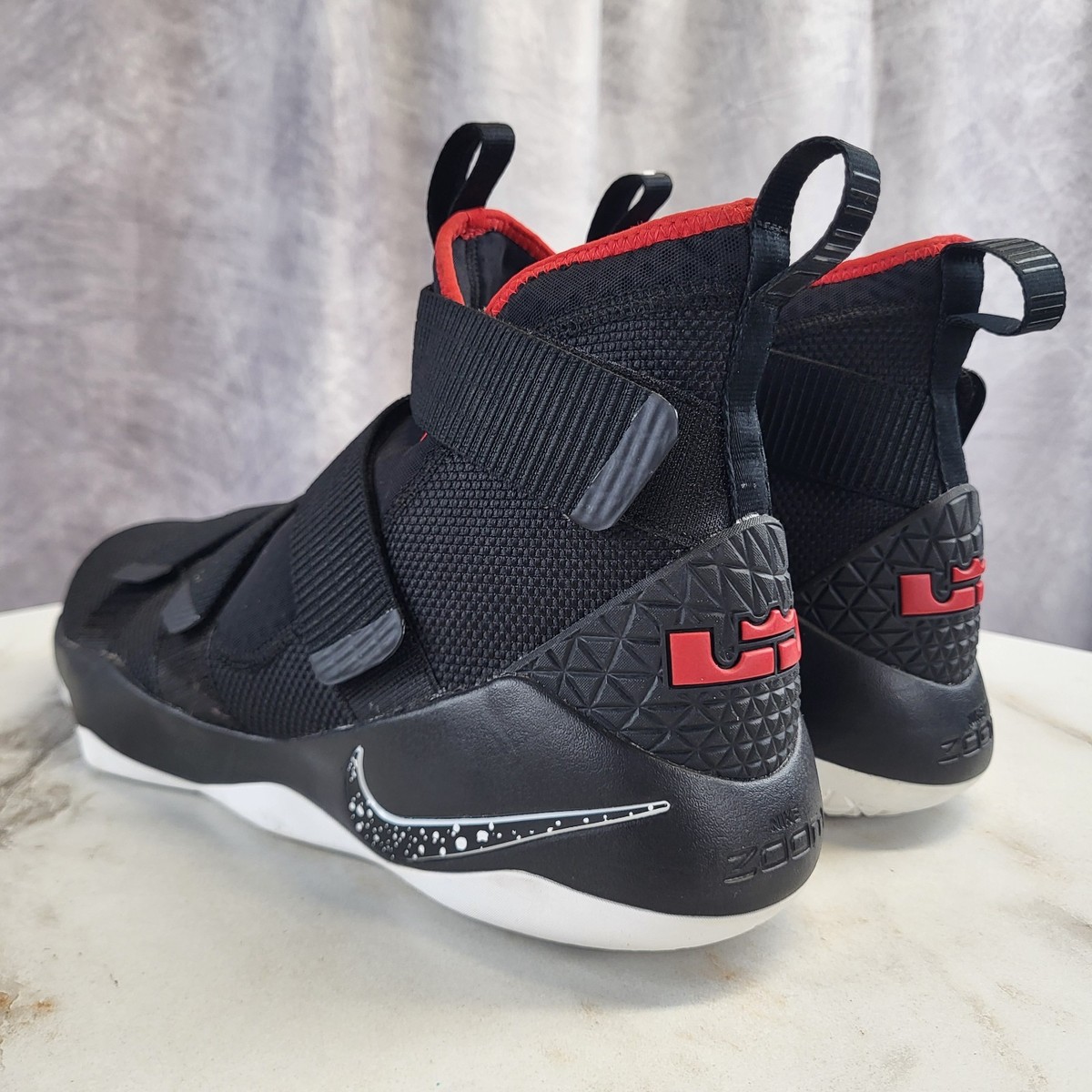 NIKE ナイキ レブロン ソルジャー 11 ブレッド スニーカー ブラック Nike Lebron Soldier 11 Black/Red Bred Men's Size 16 897644 002 | eBay