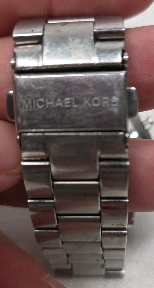 Michael Kors Slim Runway Stainless Steel Bracelet Hybrid Smartwatch MKT4004 READ - Image 4 of 4