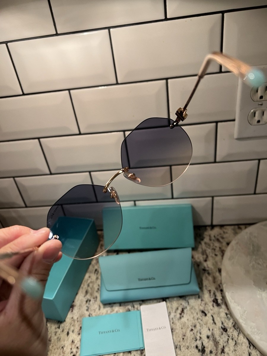 Tiffany &amp; Co. - 青 Tiffany TF3077 Sunglasses | LensCrafters