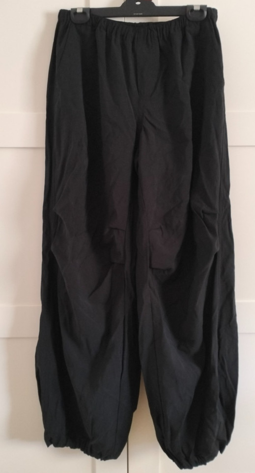 Women's Elastic Waist Size 12 Black parachute Cargo Pants Anko Baggy Jogger