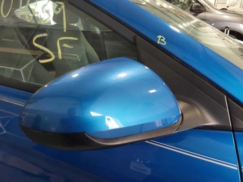 Used Right Door Mirror fits: 2017 Hyundai Elantra power Sedan w/o memory w/o bli