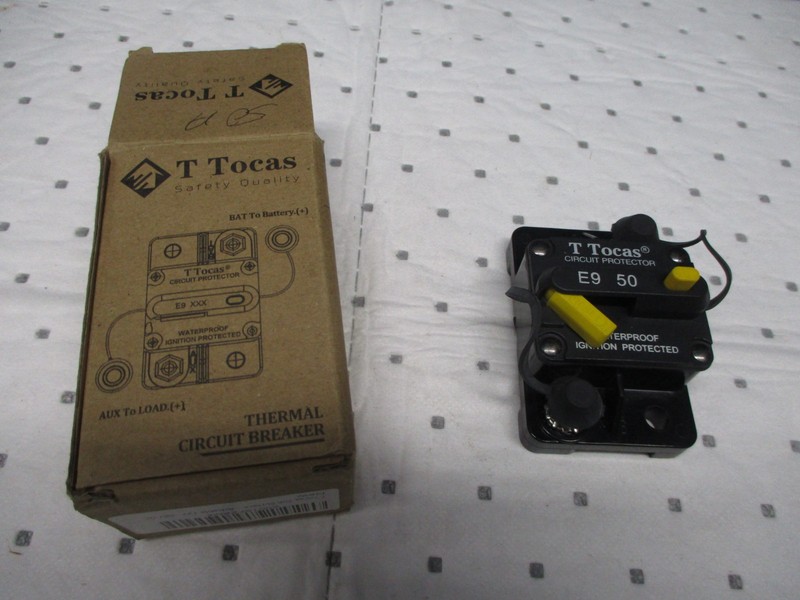 T Tocas 50A Surface-Mount Circuit Breaker 3/8 Stud Manual Reset Switchable Used