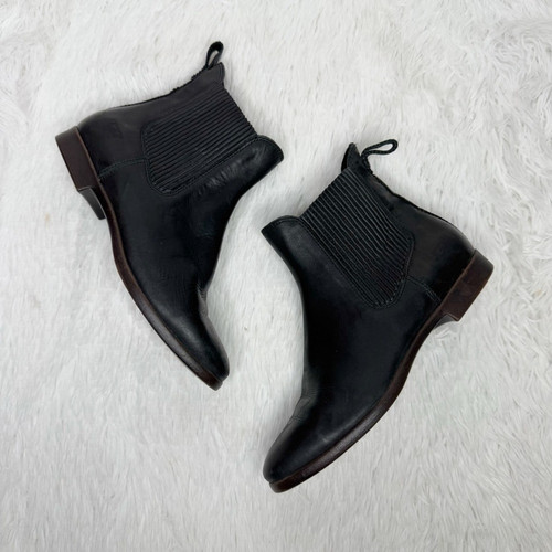UGG size 6 black leather Jo Chelsea pull on ankle boots women's - Bild 1 von 9