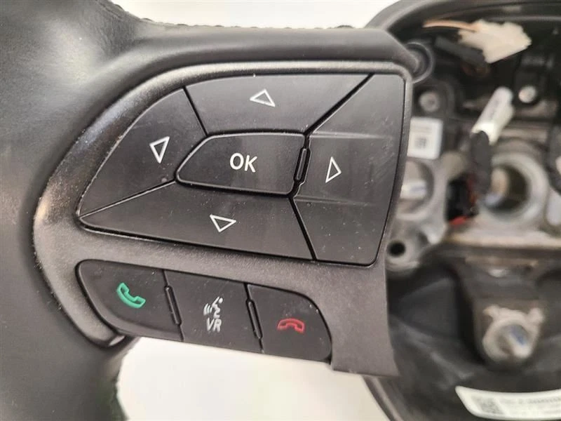 DODGE CHARGER 2015 Steering Wheel Black Foto 2 de 4