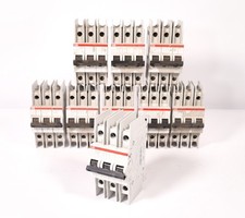 (Lot of 9) ABB SU203M-C2 Circuit Breakers 277/480VAC 48/96VDC 2A