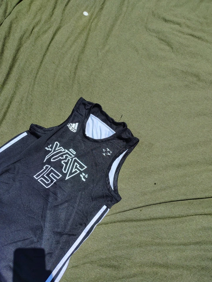 Camiseta deportiva de baloncesto reversible Adidas Hoops juvenil L negra blanca malla gimnasio entrenamiento Foto 3 de 4