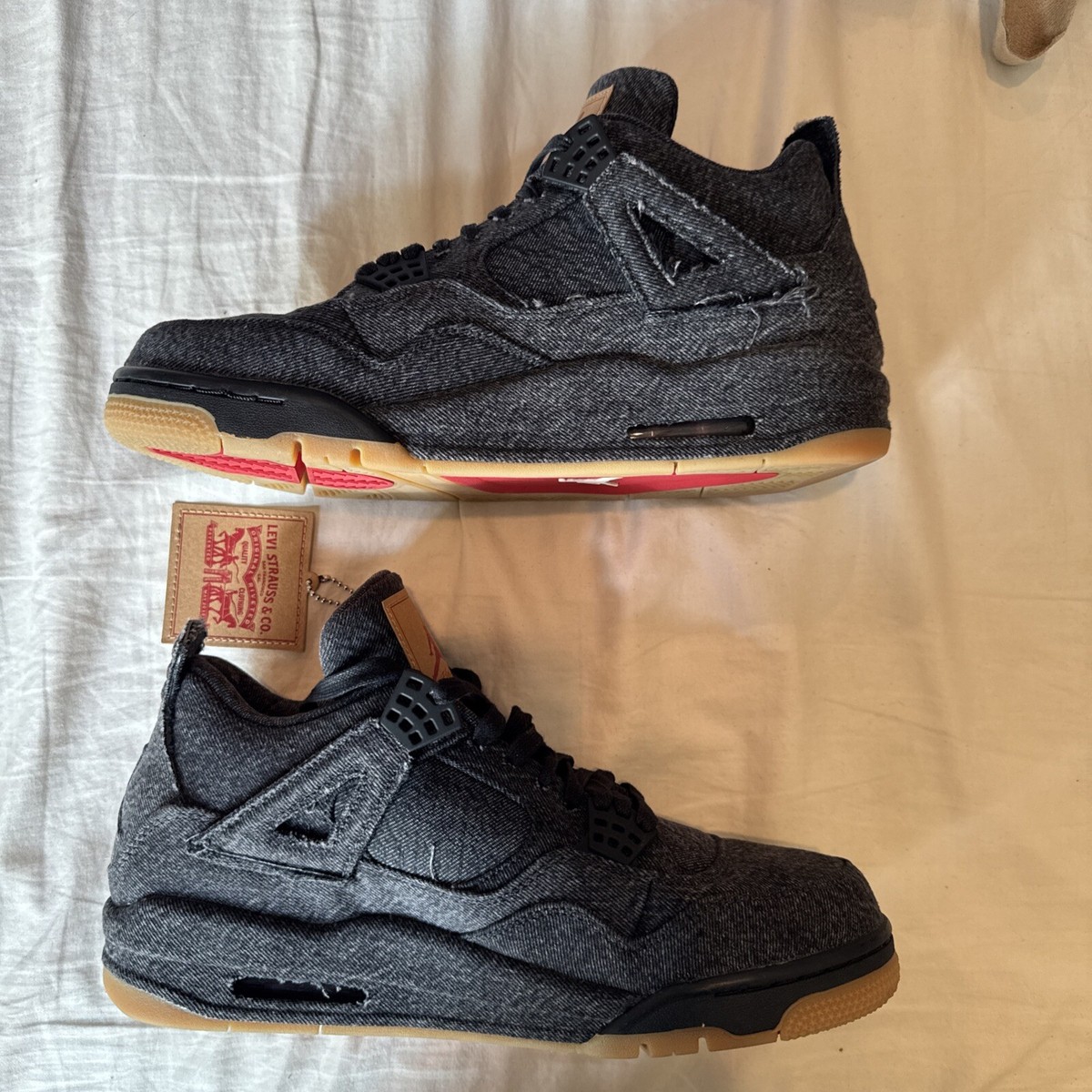 NIKE x LEVI'S AIR JORDAN 4 RETRO NRG BLACK AO2571-001 DENIM