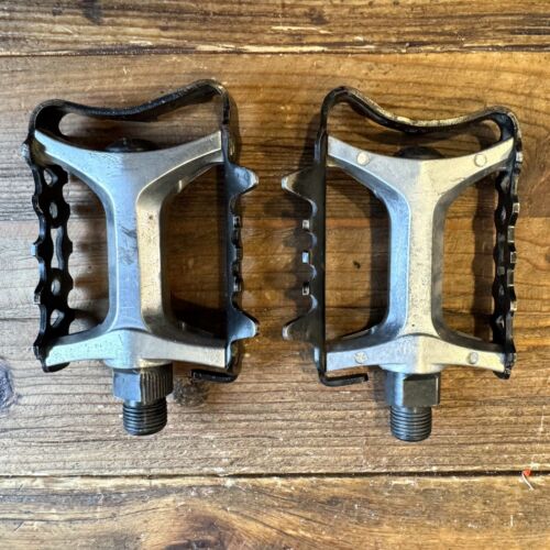 Victor VP-517 S Pedals 9/16”