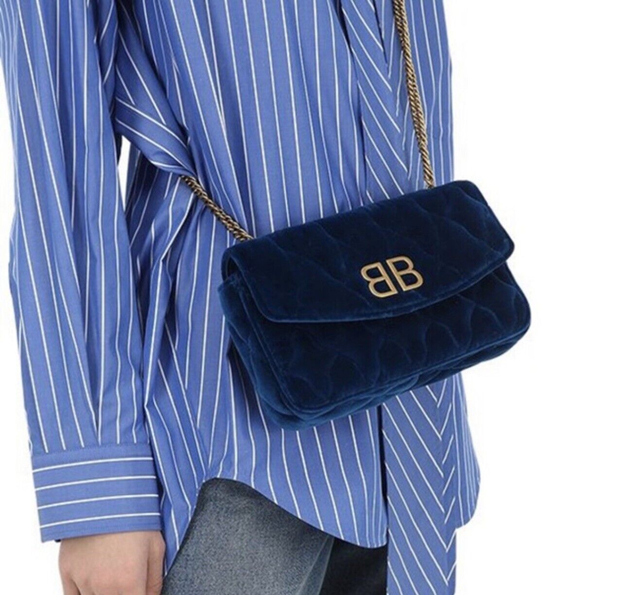 Balenciaga BB Wallet on Chain Quilted Velvet Small Blue Bag. M