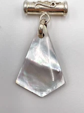 STERLING SILVER 925 WHITE SHELL SLIDE PENDANT 10.2g