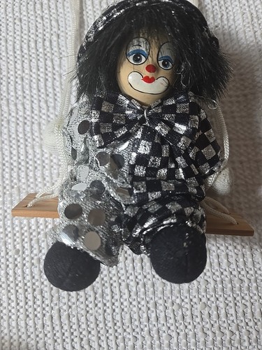 Bambola pagliaccio da circo vintage testa di porcellana corda marionetta pupazzo su altalena - Foto 13 di 15