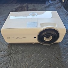 Vivitek Projector DH833. No box, no connections, no manuel.