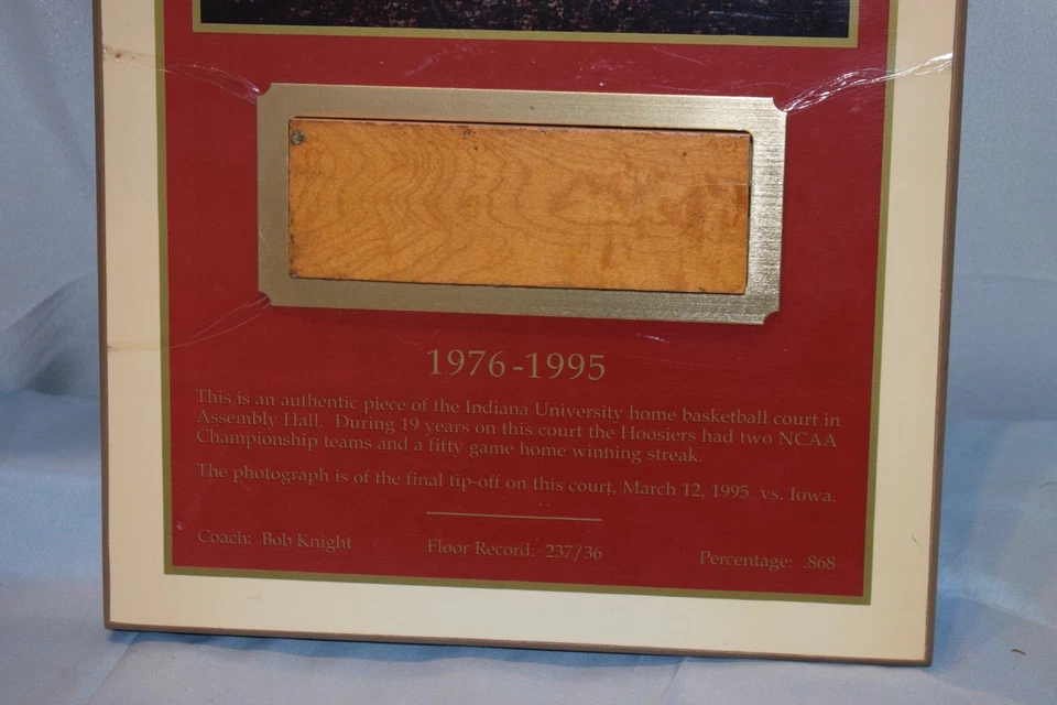 Indiana University Hoosiers Basketball Assembly Hall Court Floor PIECE Plaque - Image 2 of 4