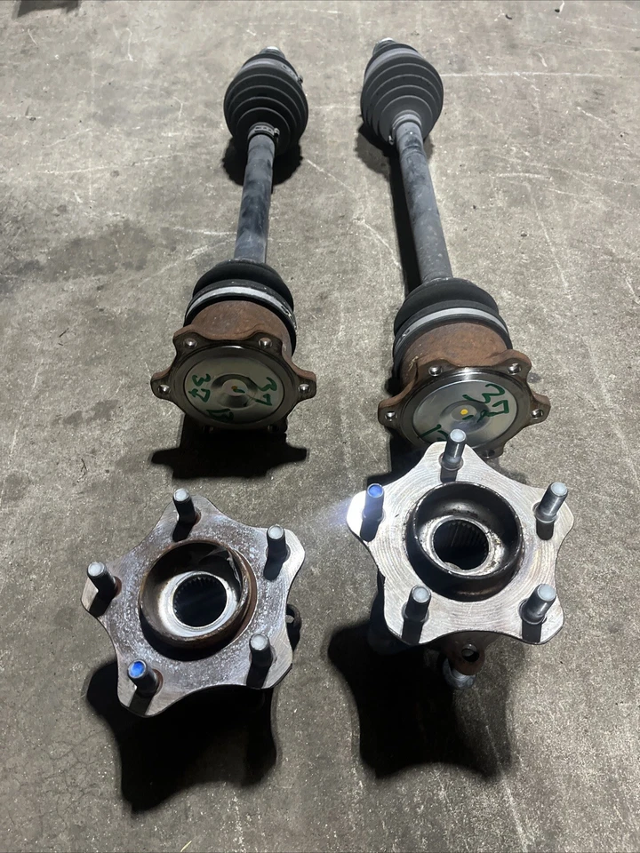 Infiniti G37 2013 ejes trasero CV eje de transmisión lado derecho y derecho OEM Foto 2 de 4